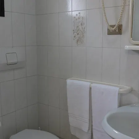 Szálloda Abas 2*